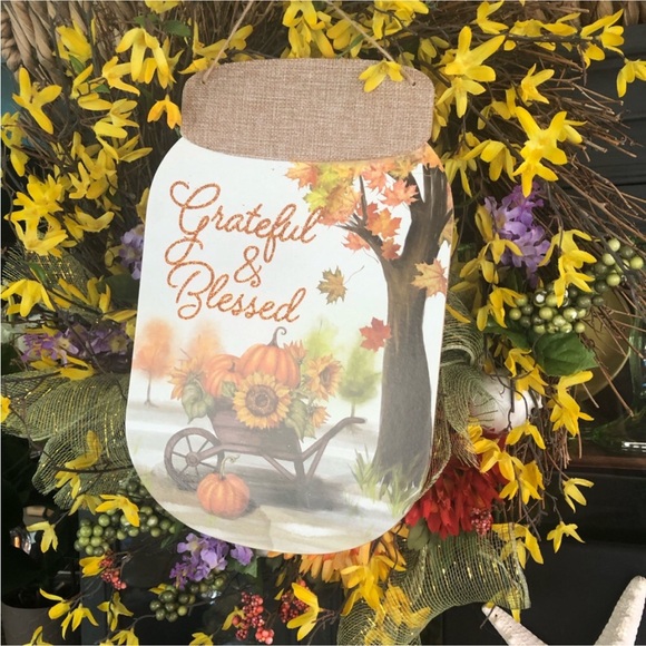 NWT! Beach Seashells Forsythia & Willow Wreath Fall Summer Flowers - Picture 5 of 10